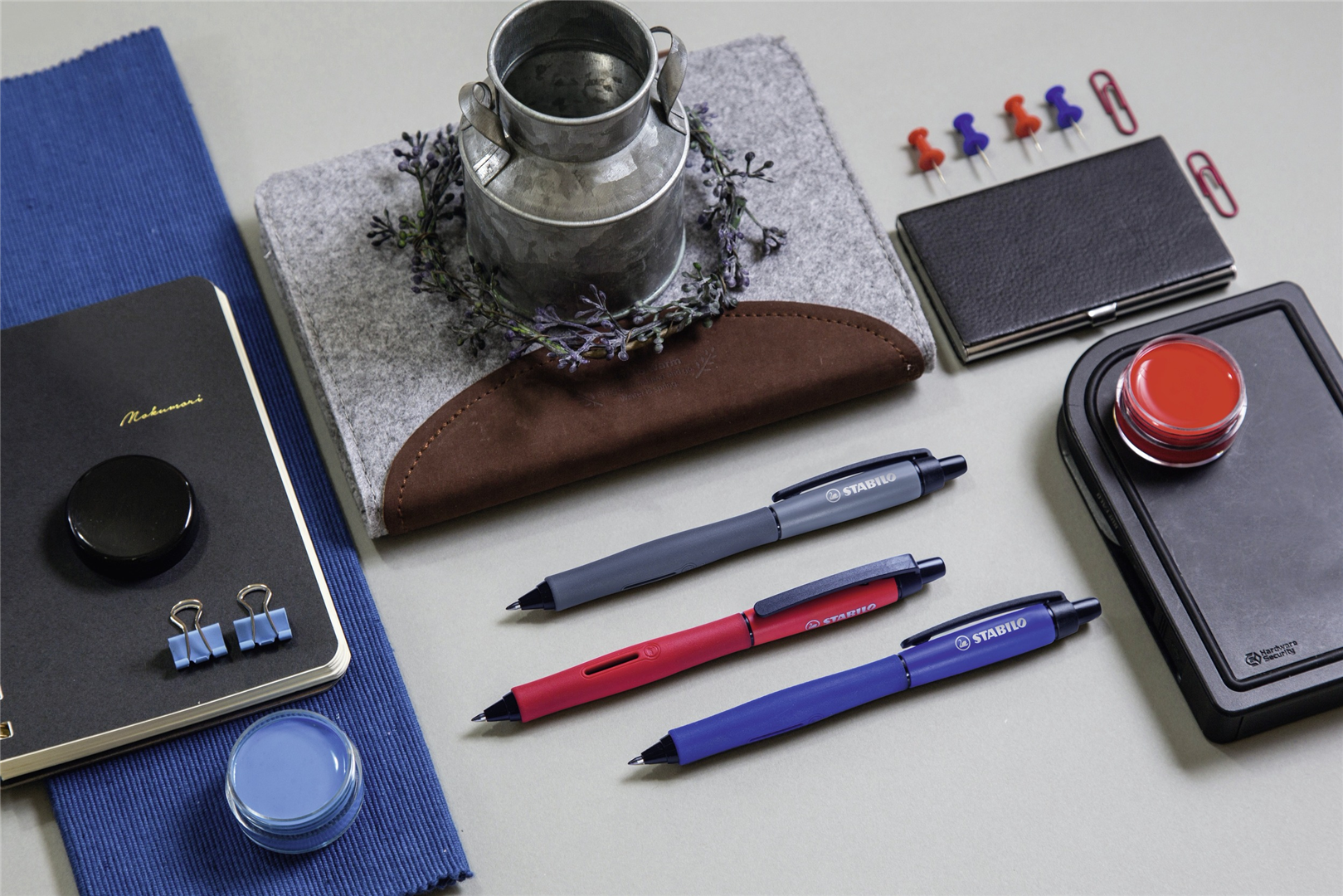 Penna Roller a Scatto - STABILO PALETTE in Blu - Tratto F (0,4 mm) - inchiostro Blu — immagine 2