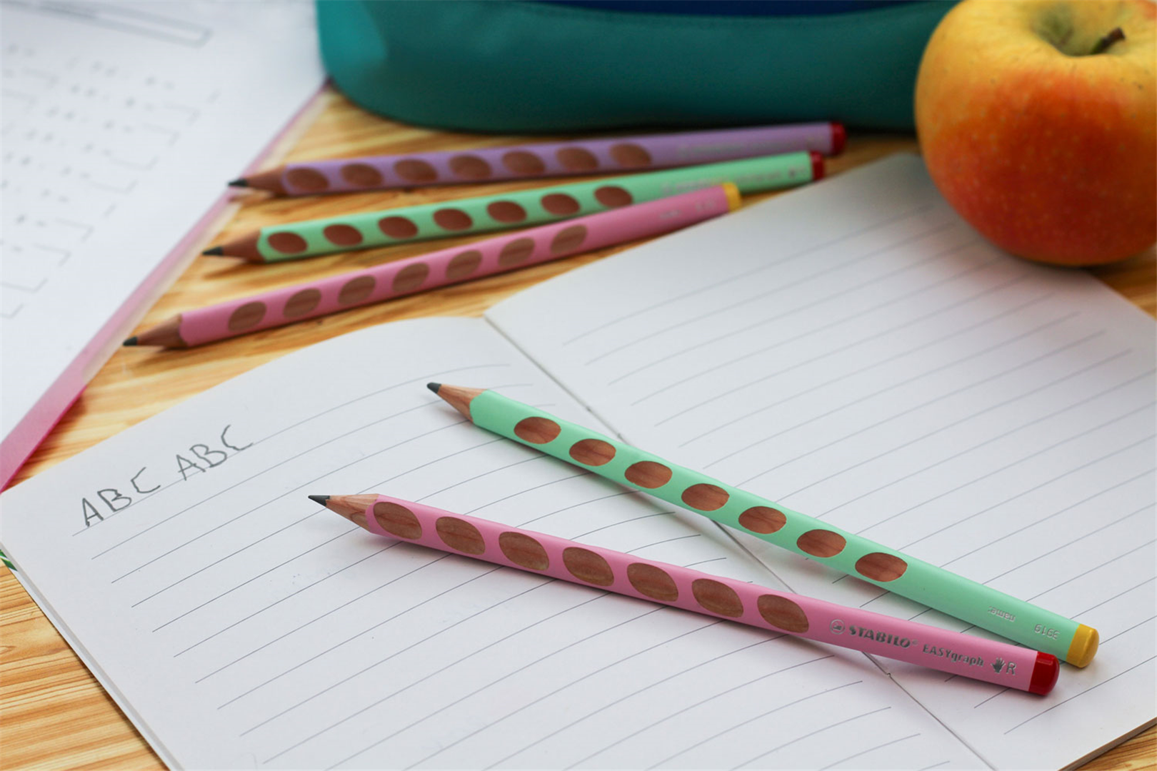 Matita Ergonomica triangolare - STABILO EASYgraph per Mancini in Rosa Pastel - Gradazione HB — immagine 4