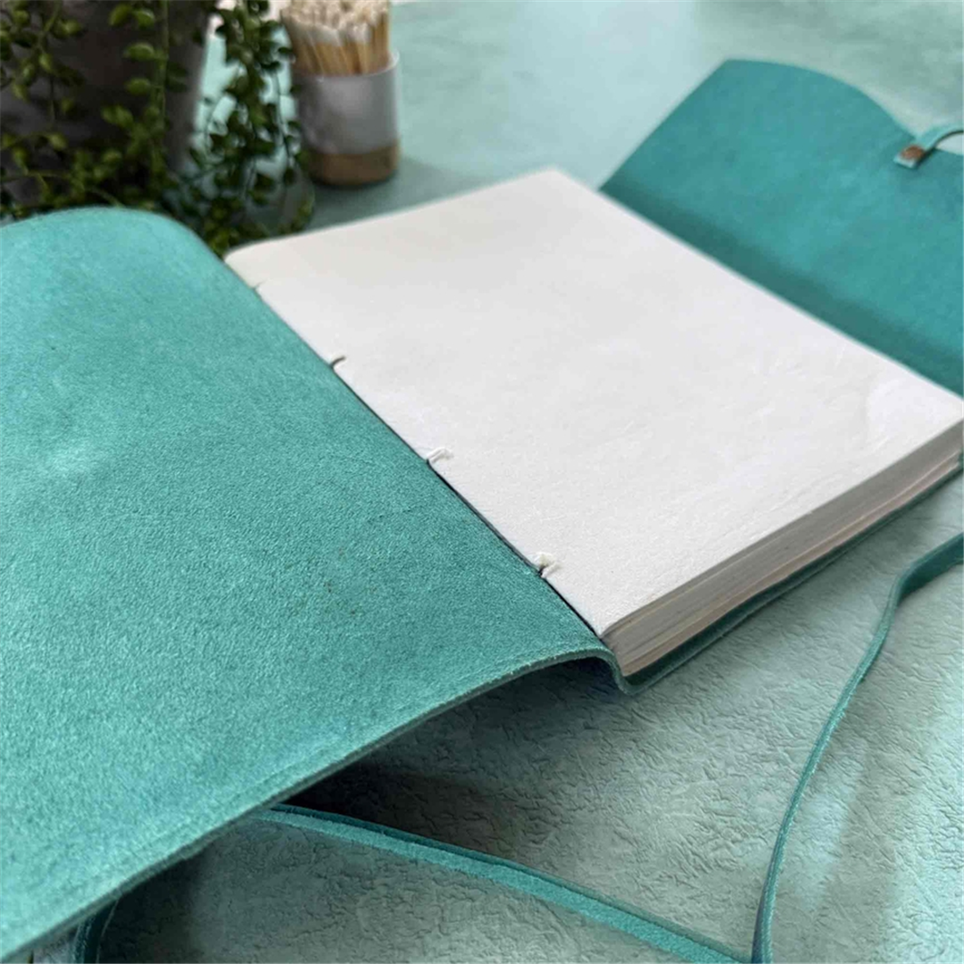 Taccuino A5 Pelle Verticale 100pag Eco Blu — immagine 2