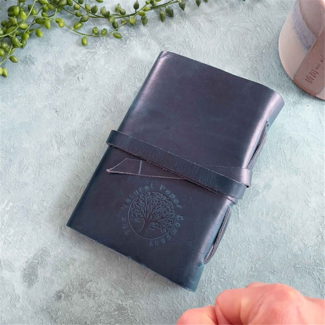Taccuino A6 Pelle Verticale 80 Pagine Eco Blu — immagine 4